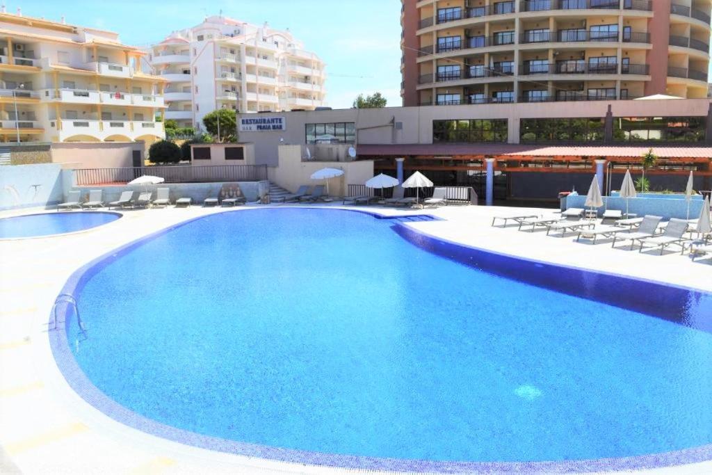 Oasis Beach Apartment Portimao Luaran gambar